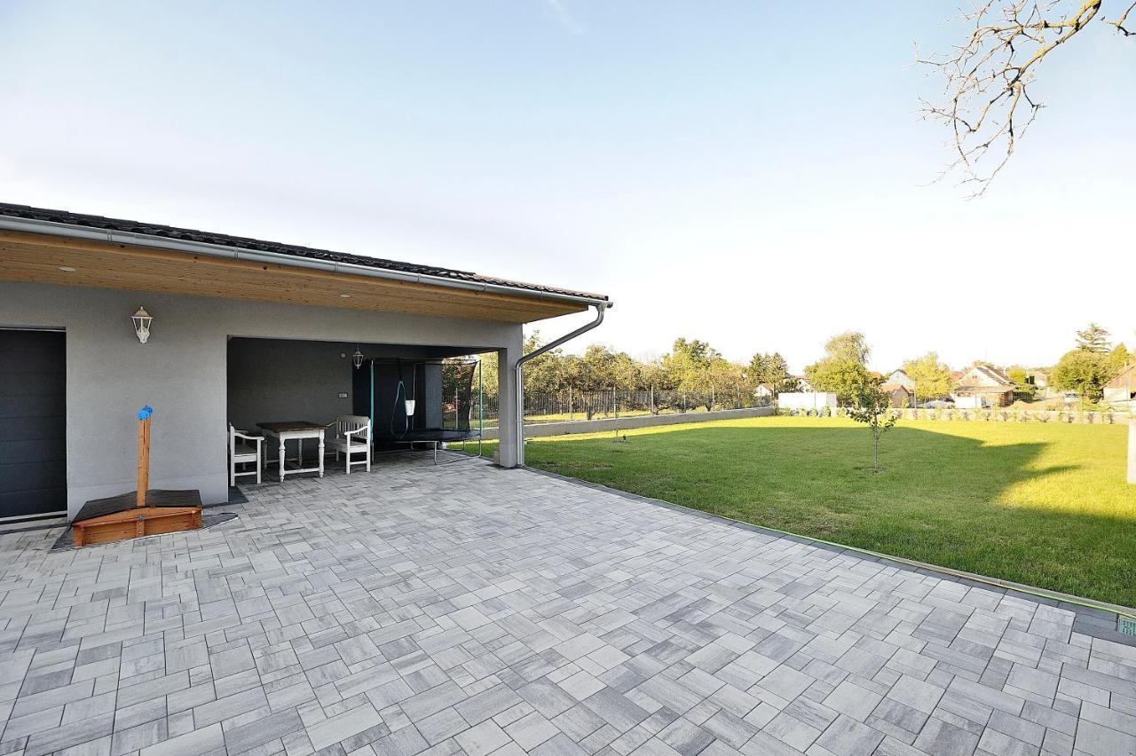 Vintage Home Lelle Balatonlelle Exterior photo